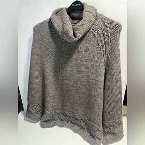 Iperico Made in Italy Chunky Knit poncho style Layering Sweater – One Size